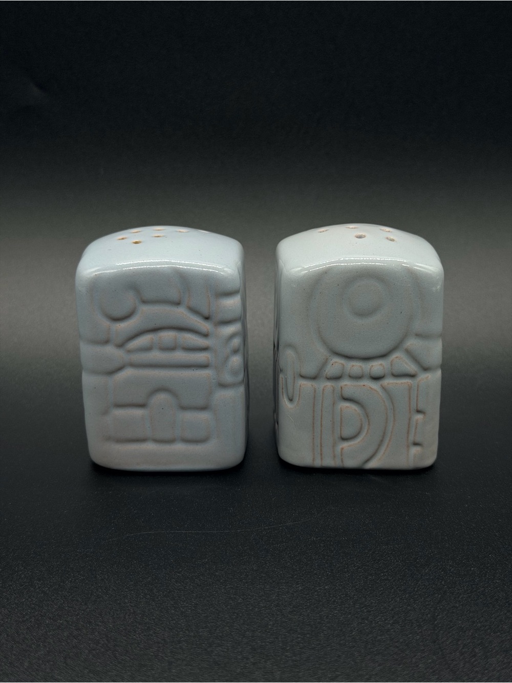VTG Frankoma Pottery Mayan Aztec Salt & Pepper Shakers Sky Blue 7HS MCM